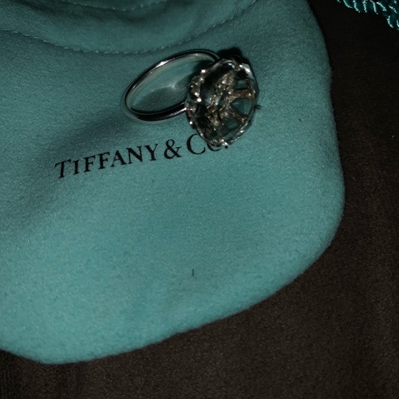 Tiffany & co ring - Picture 3 of 4